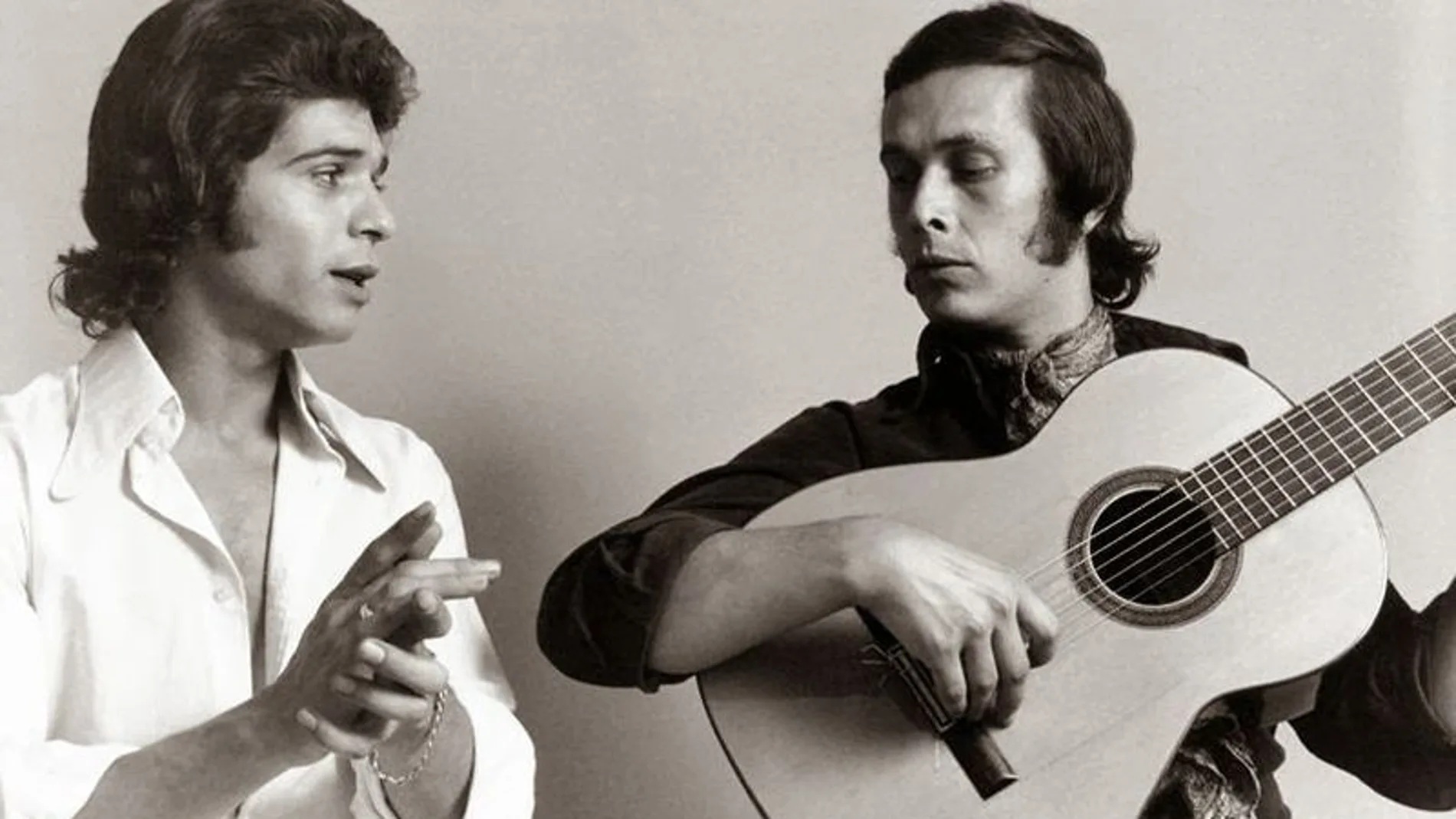 پاکو دلوسیا درحال اجرا فلامنکو