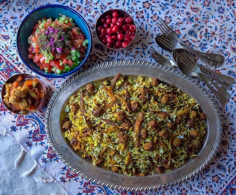 Kalam polo and Salad Shirazi