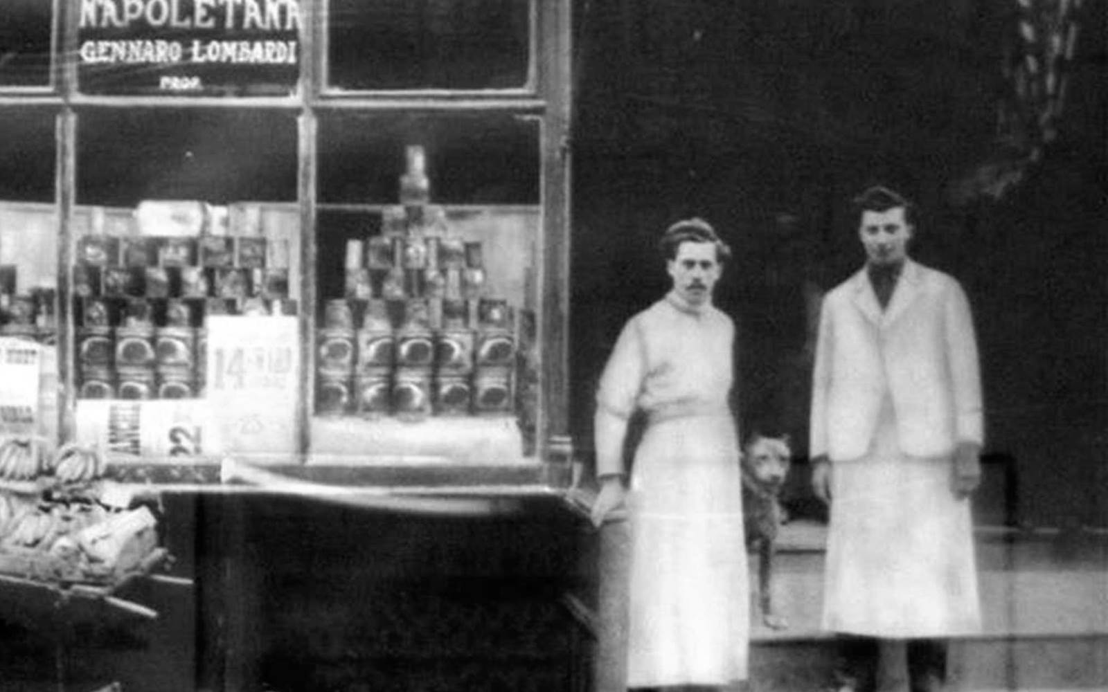 موسسان پیتزا لومباردیز در نیویورک